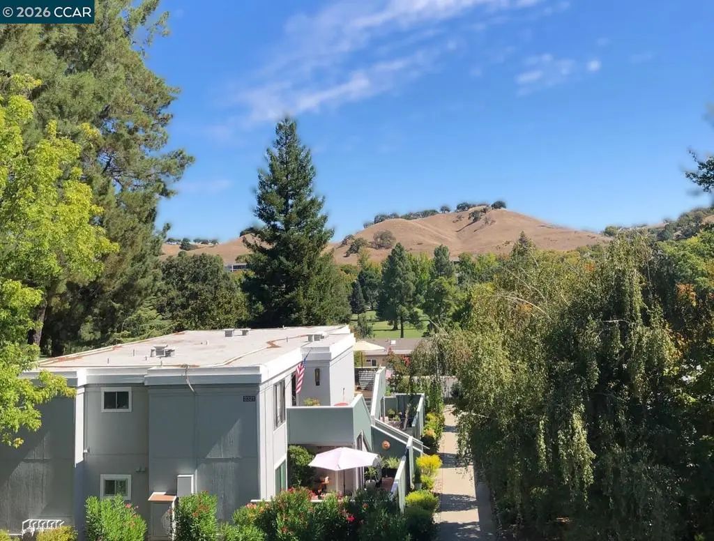 1116 Fairlawn Court 3, Walnut Creek, CA — listing photo 1