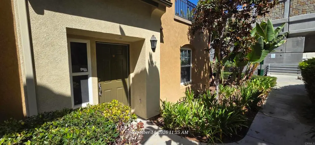 Residential Lease for rent at 1949 Caminito De La Cruz, Chula Vista, San Diego County, CA featuring 4 beds and 4 baths