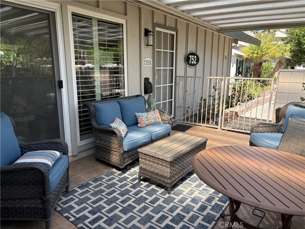 752 Avenida Majorca C, Laguna Woods, CA — listing photo 1