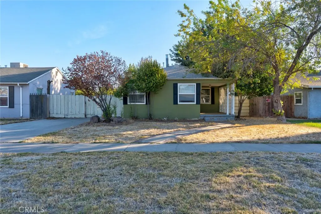 360 E 19th Street, Merced, CA — listing photo 1