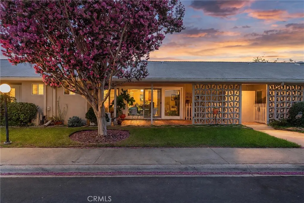 13381 Del Monte Dr 28C, Seal Beach, CA — listing photo 1