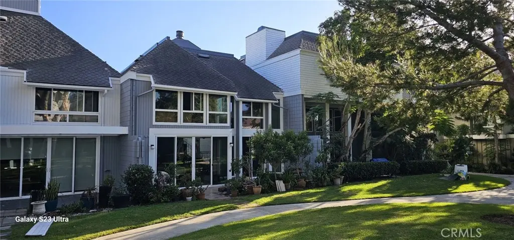 16433 Wimbledon, Huntington Beach, CA — listing photo 1