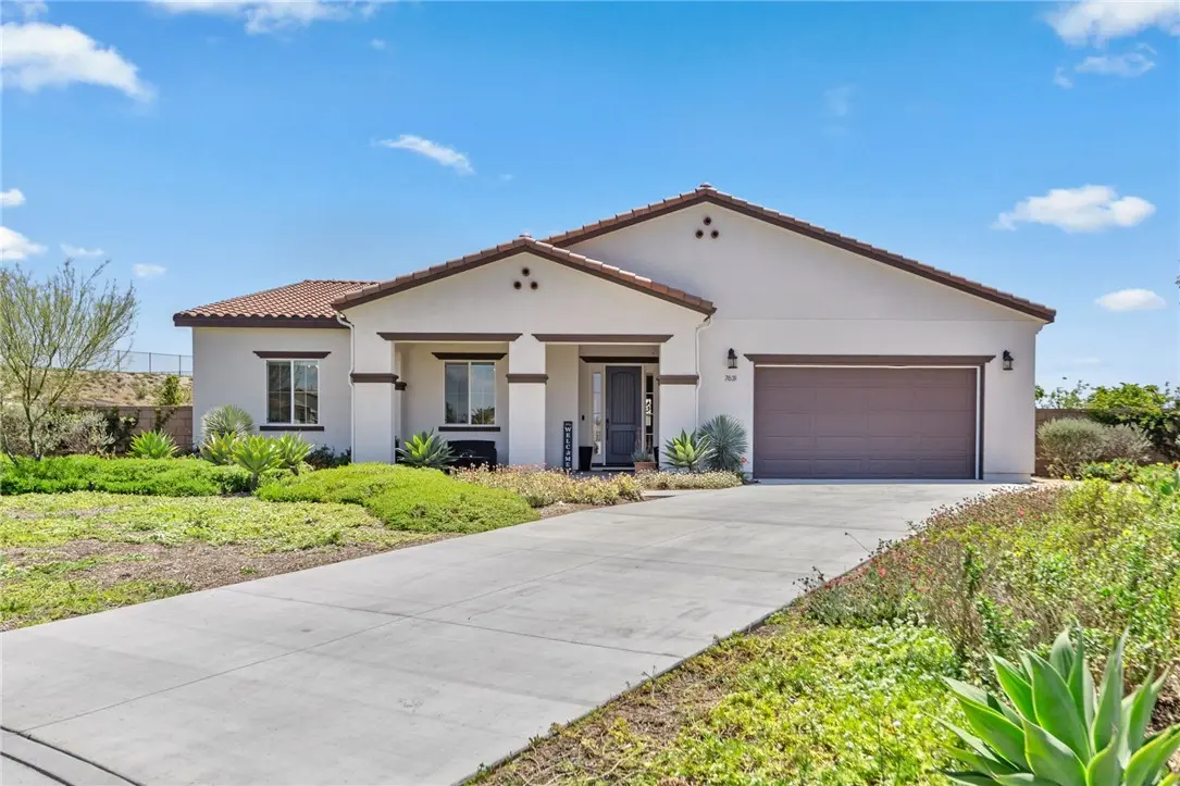 7631 Capstone Court, Riverside, CA — listing photo 1