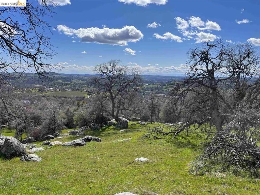 18351 Olov, Sonora, CA — listing photo 1
