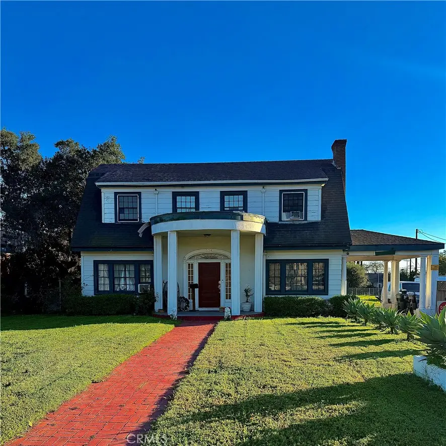 534 E Foothill Boulevard, Azusa, CA — listing photo 1