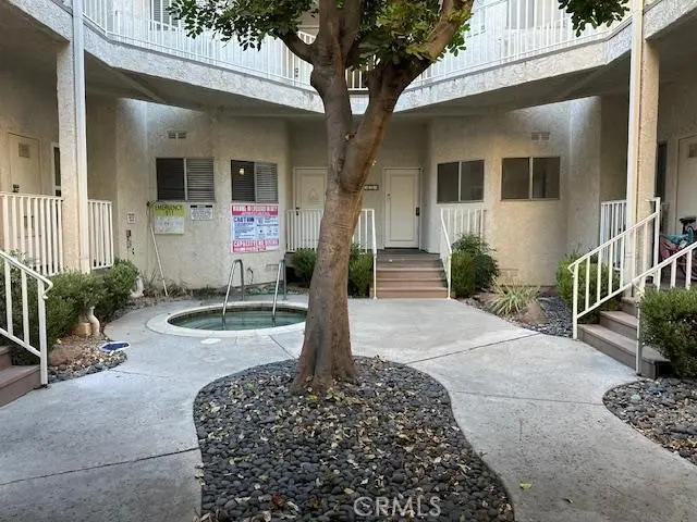 3378 Darby 327, Simi Valley, CA — listing photo 1