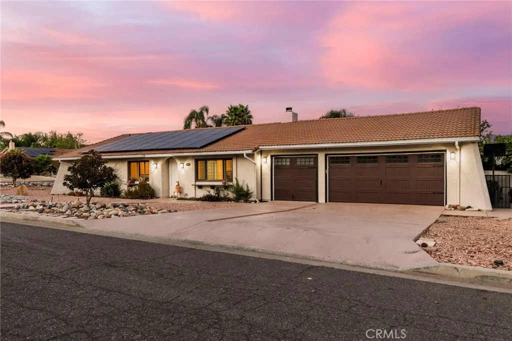 23618 Fair Weather, Canyon Lake, CA — listing photo 1