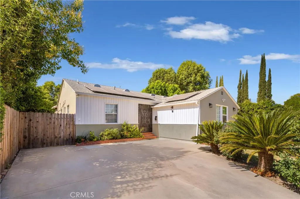 19422 Welby, Reseda, CA — listing photo 1