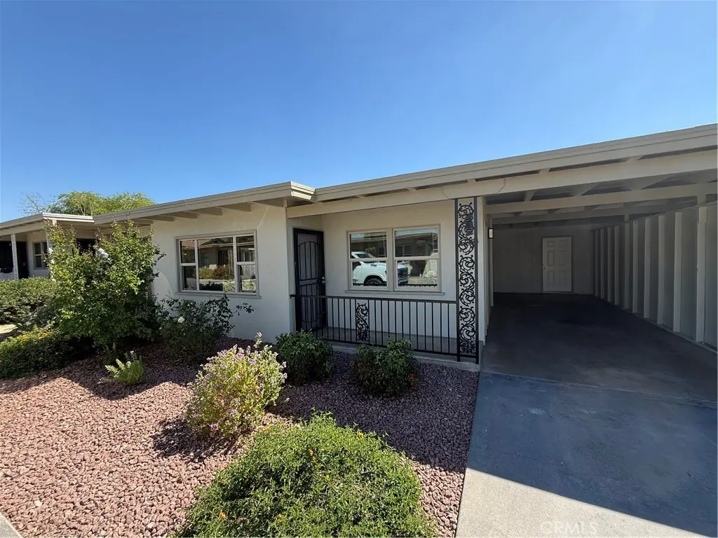 1342 B Opal, Mentone, CA — listing photo 1