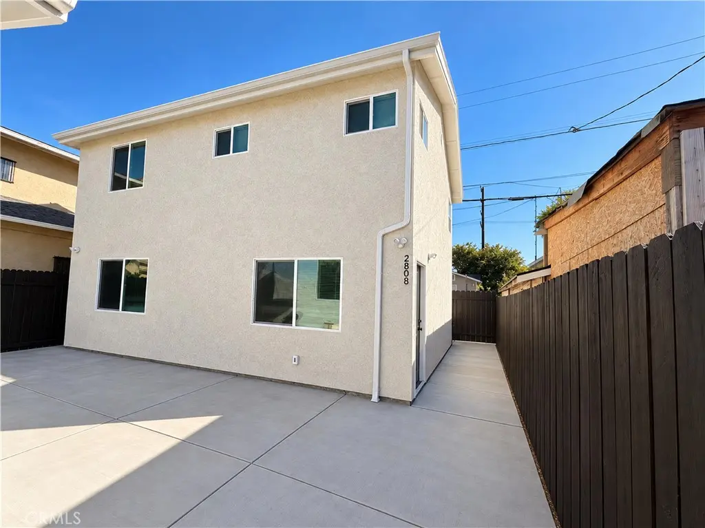 2808 Exposition Pl, Los Angeles, CA — listing photo 1