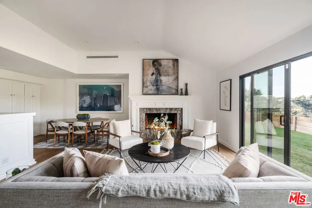Single Family Residence for rent at 3310 Coy Drive, Los Angeles, CA featuring 2 beds and 2 baths