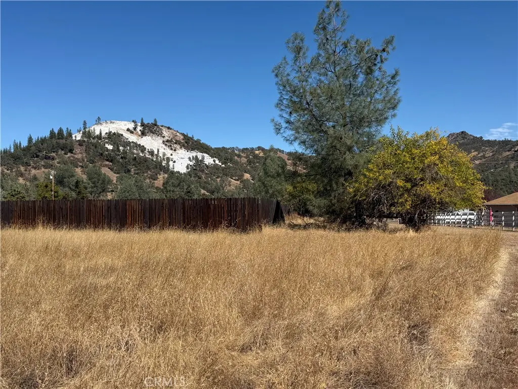 2595 Spring Valley Road, Clearlake Oaks, CA — listing photo 1