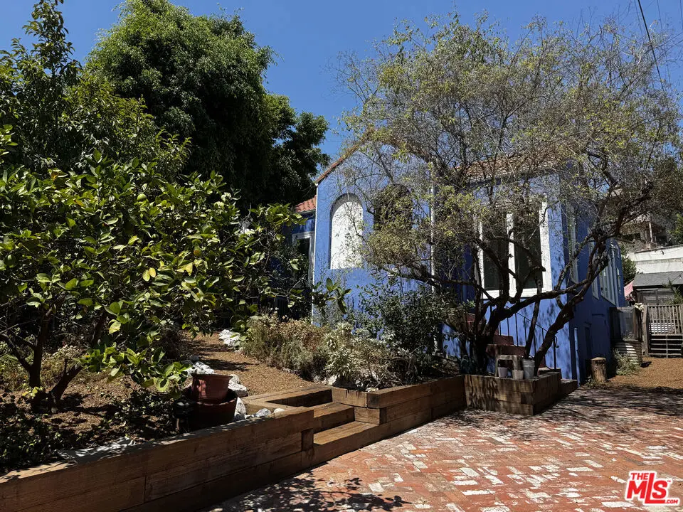 Single Family Residence for rent at 2257 Earl Street, Los Angeles, CA featuring 3 beds and 3 baths