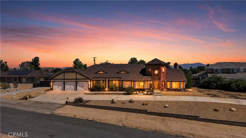 13889 Olathe Road, Apple Valley, CA — listing photo 1