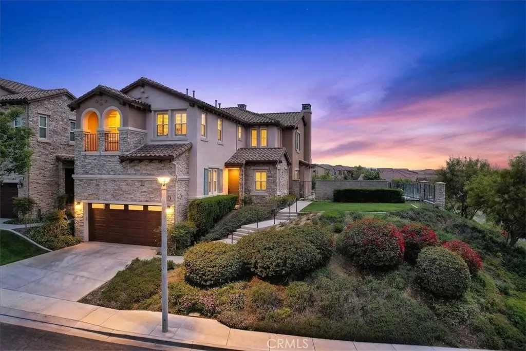 17872 Via Roma, Yorba Linda, CA — listing photo 1