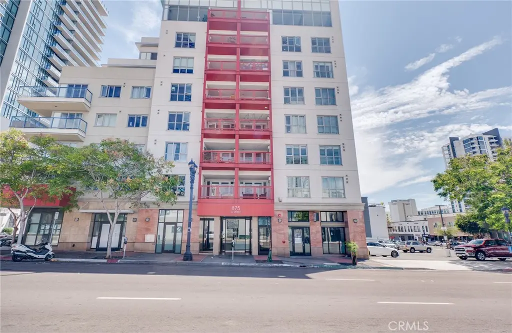 875 G 204, San Diego, CA — listing photo 1