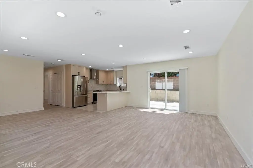 3056 N Frederic Street, Burbank, CA — listing photo 1