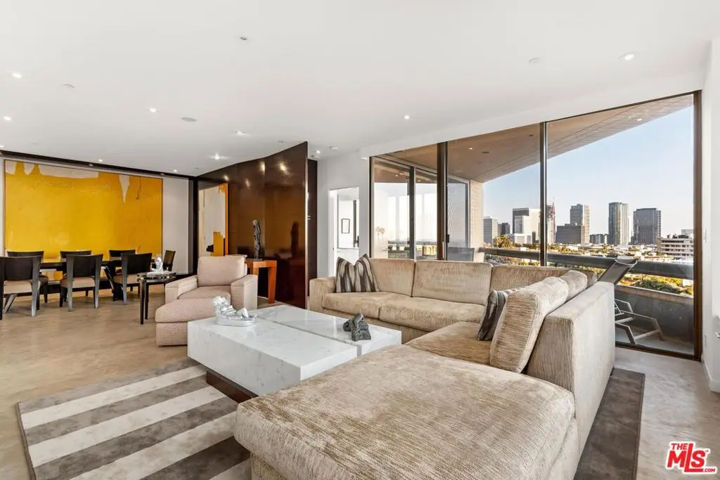 Condominium for rent at 10430 Wilshire Boulevard 505, Los Angeles, CA featuring 2 beds and 3 baths
