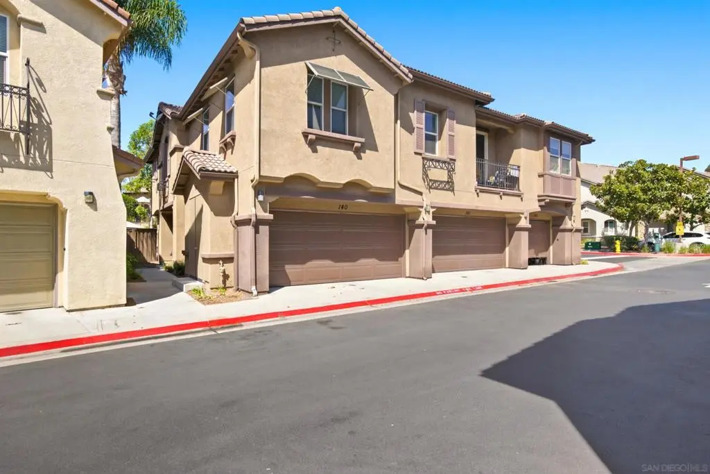 425 S Meadowbrook Dr 140, San Diego, CA — listing photo 1
