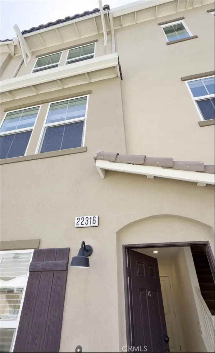 Townhouse for rent at 22316 Spanish Oak Court, Torrance, CA featuring 4 beds and 4 baths