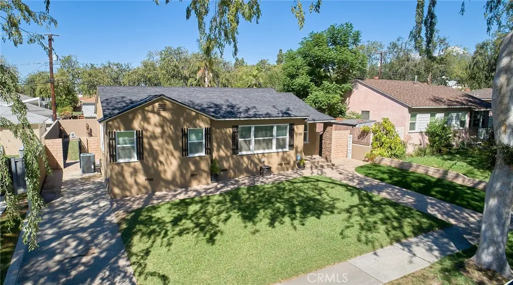 901 N 10th, Upland, CA — listing photo 1