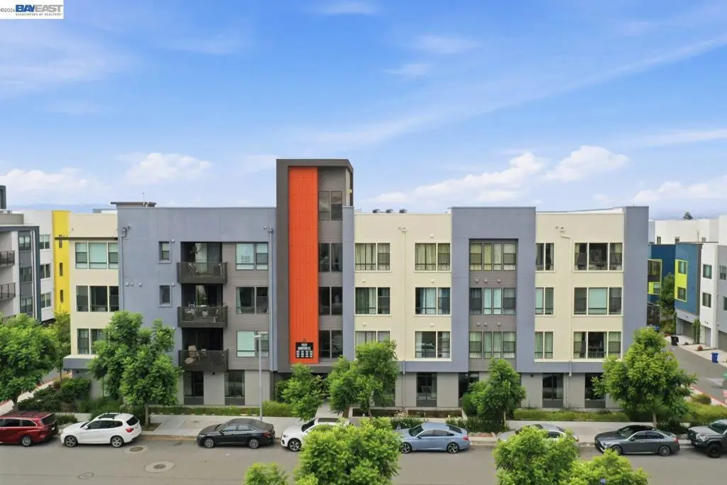 Condominium for sale at 45231 Ambition St 202, Fremont, CA featuring 3 beds and 2 baths