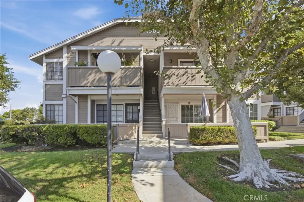 1505 S Raitt Street 97, Santa Ana, CA — listing photo 1