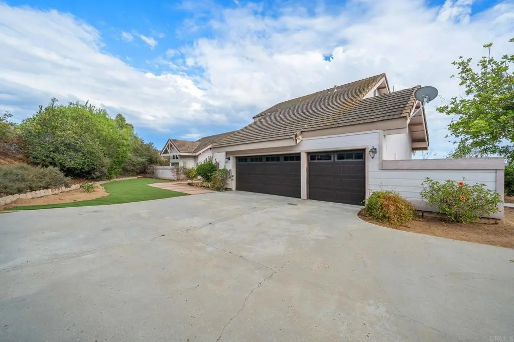 14692 Sunrise Canyon Road, Poway, CA — listing photo 1