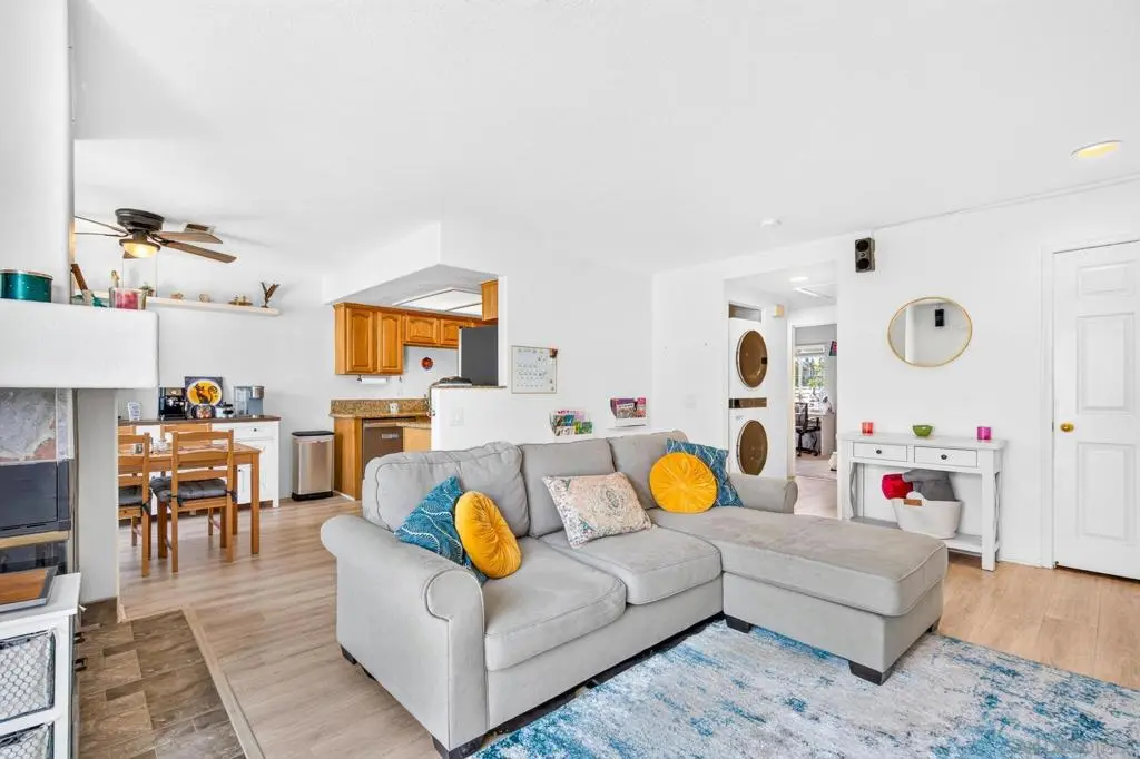 13945 Midland Road, Poway, CA — listing photo 1