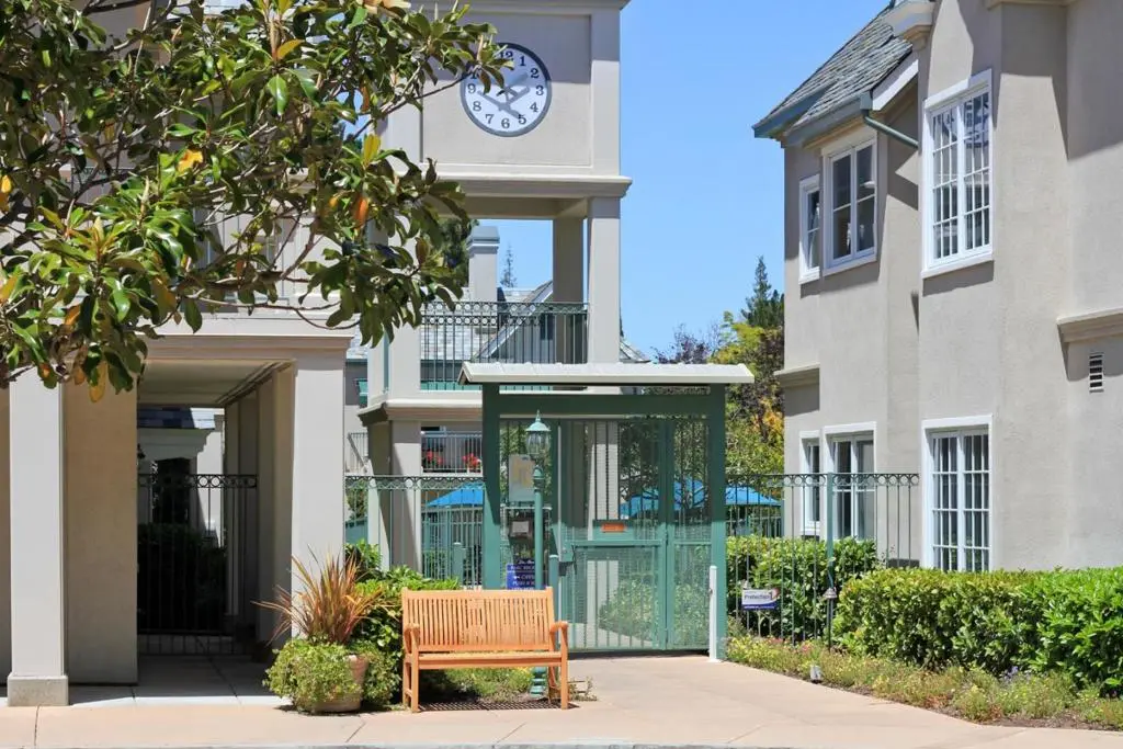 1 W Edith Avenue D226, Los Altos, CA — listing photo 1