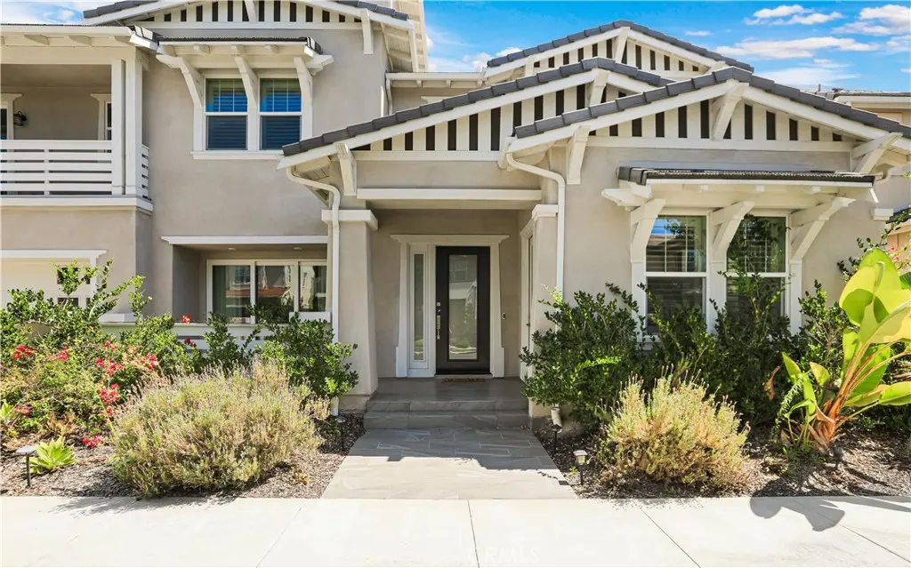68 Bolide, Irvine, CA — listing photo 1