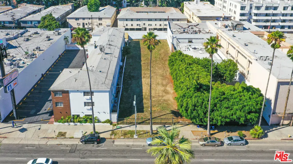 7045 W Sunset Boulevard, Los Angeles, CA — listing photo 1