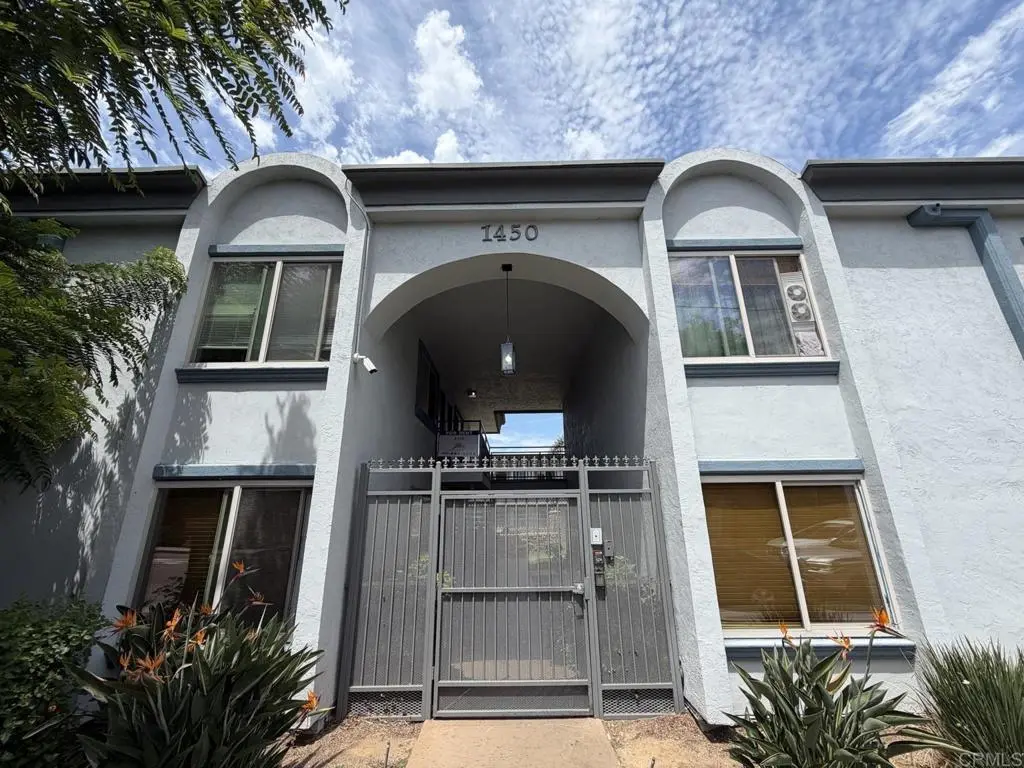 1450 Iris Avenue 42, Imperial Beach, CA — listing photo 1