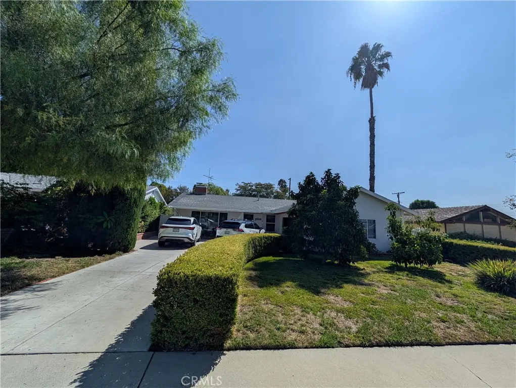 9414 Donna, Northridge, CA — listing photo 1