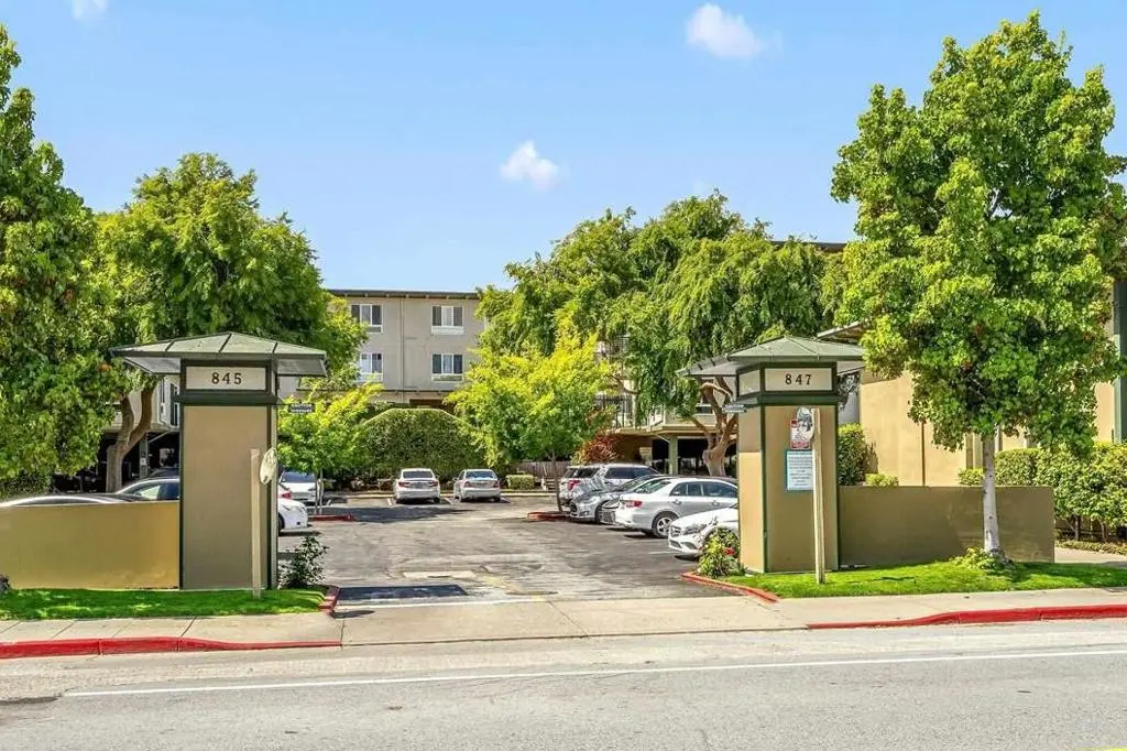 847 N Humboldt Street 302, San Mateo, CA — listing photo 1