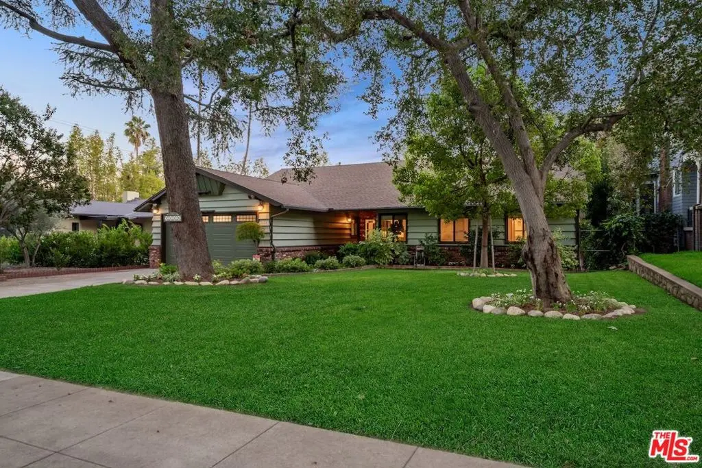 1115 Buena Vista Street, South Pasadena, CA — listing photo 1