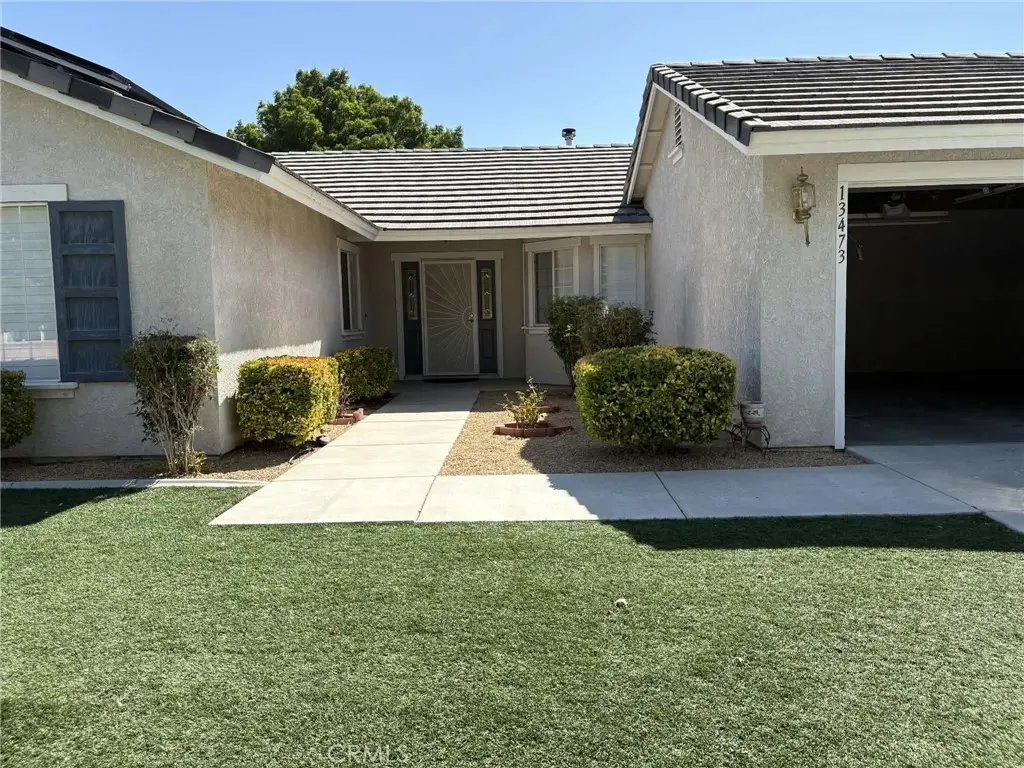 13473 Paoha Road, Apple Valley, CA — listing photo 1