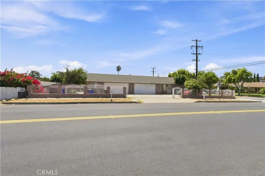 17317 Marygold, Bloomington, CA — listing photo 1