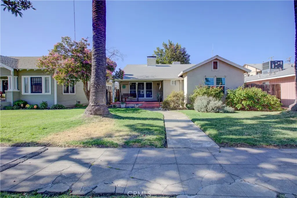 420 W 19th Street, Merced, CA — listing photo 1