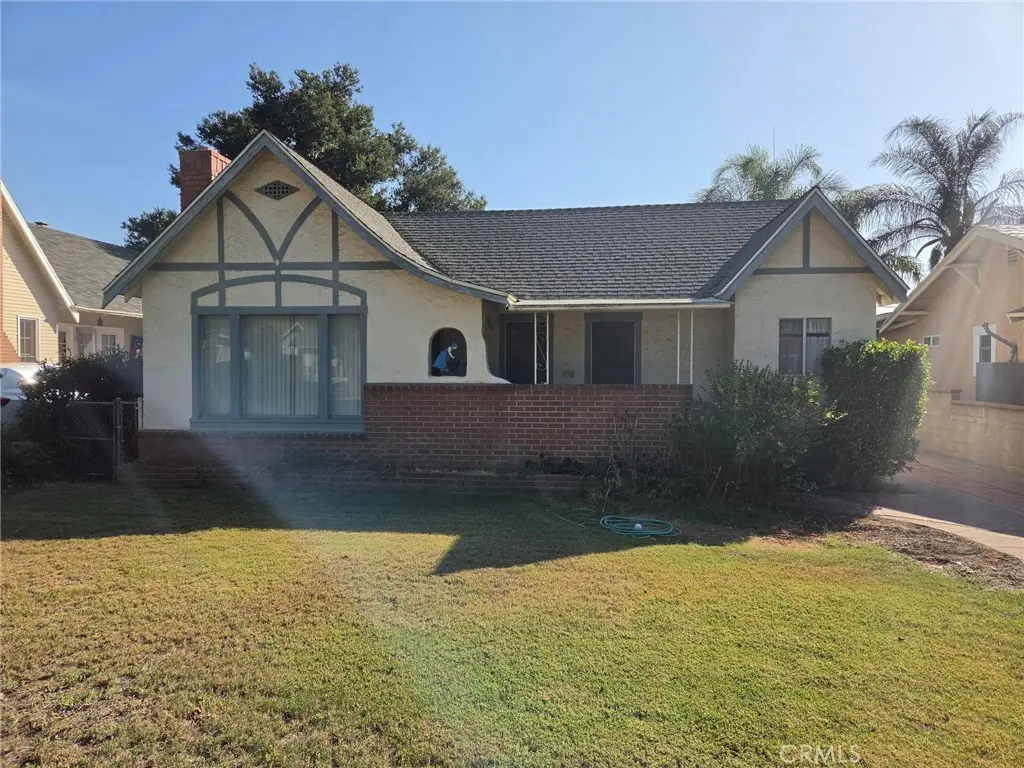 4020 Rosewood Place, Riverside, CA — listing photo 1
