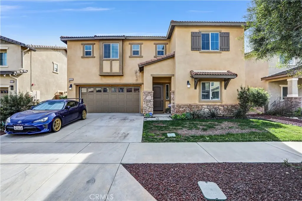16765 Buttonwood, Fontana, CA — listing photo 1