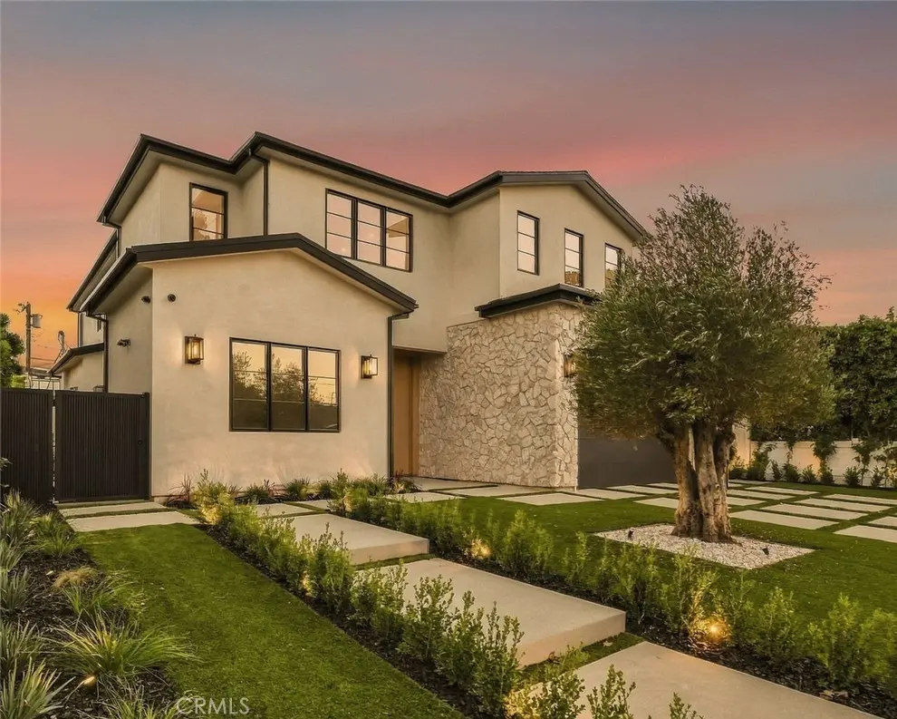 16658 Addison, Encino, CA — listing photo 1