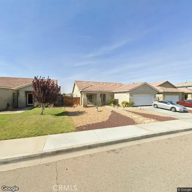 11748 Luna Road, Victorville, CA — listing photo 1