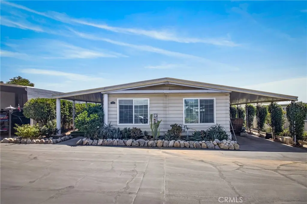12582 2nd 21, Yucaipa, CA — listing photo 1