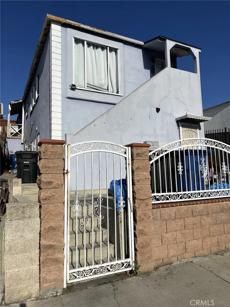1454 N Eastern Avenue, Los Angeles, CA — listing photo 1