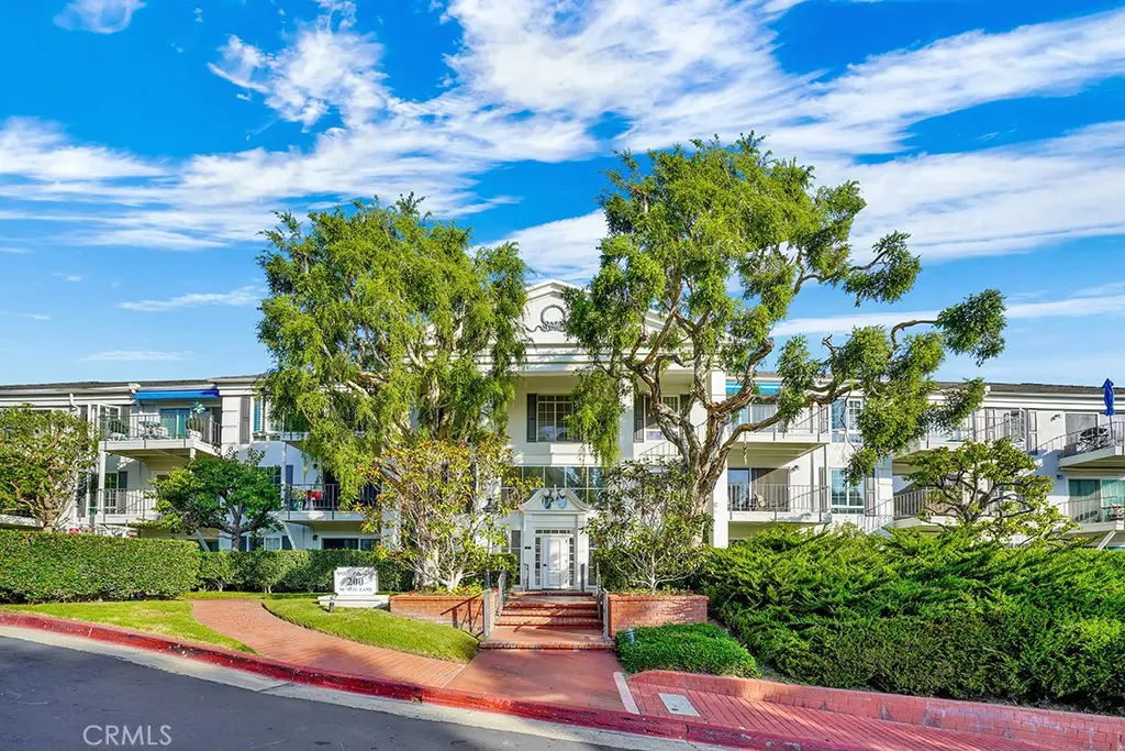 200 Mcneil Lane, Newport Beach, CA — listing photo 1