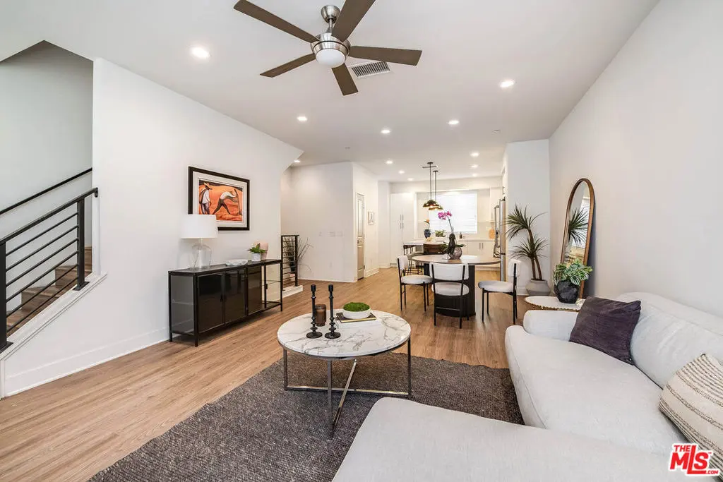 10716 Toluca Court, Toluca Lake, CA — listing photo 1