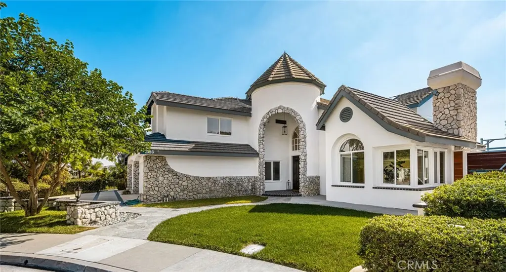 1086 Castlerock, North Tustin, CA — listing photo 1