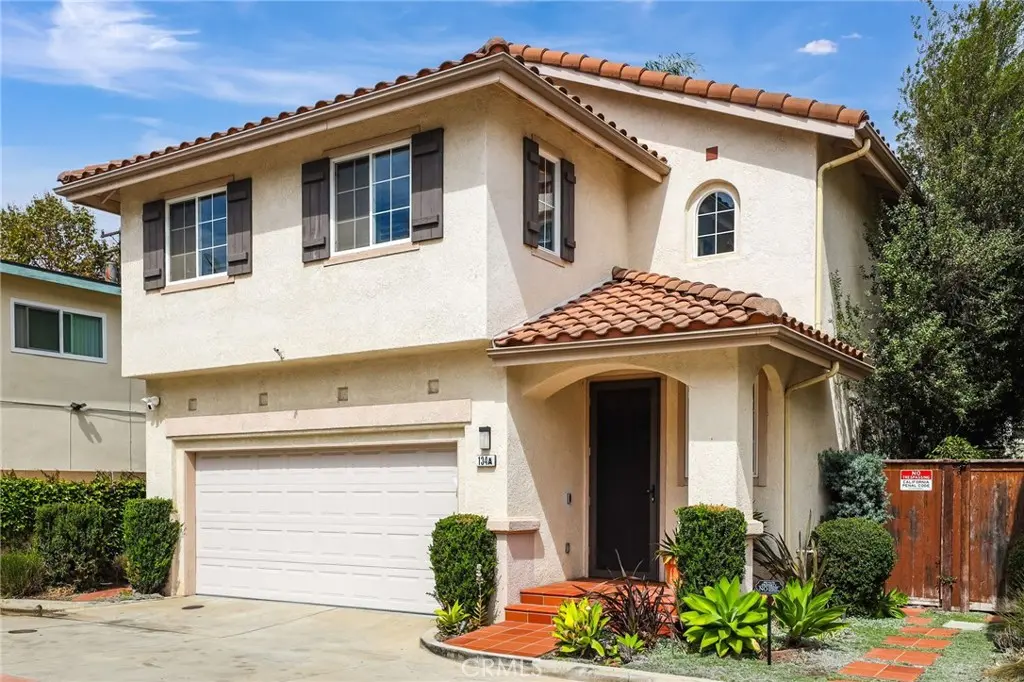 Single Family Residence for rent at 134 Monte Vista Avenue A, Costa Mesa, CA featuring 3 beds and 3 baths