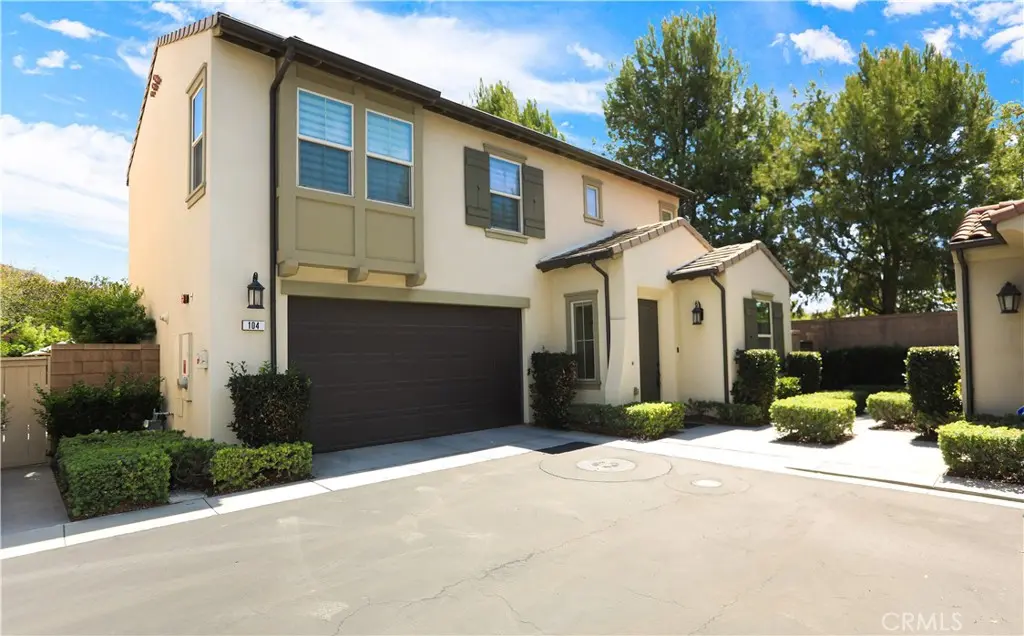 Condominium for rent at 104 Desert Bloom, Irvine, CA featuring 3 beds and 3 baths